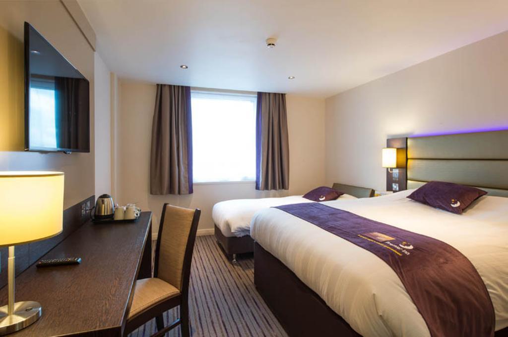 Premier Inn Norwich City Centre - Duke Street Екстериор снимка