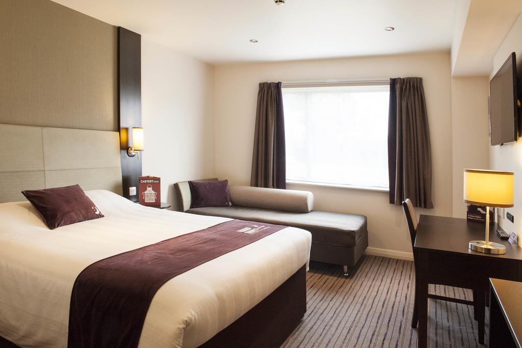Premier Inn Norwich City Centre - Duke Street Екстериор снимка