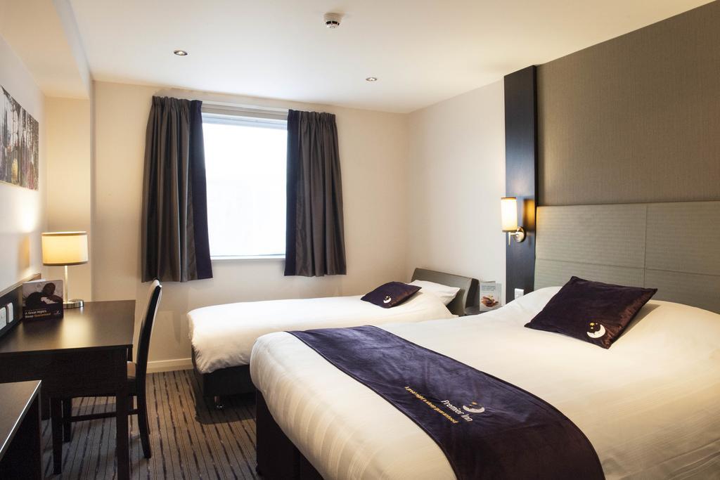 Premier Inn Norwich City Centre - Duke Street Екстериор снимка