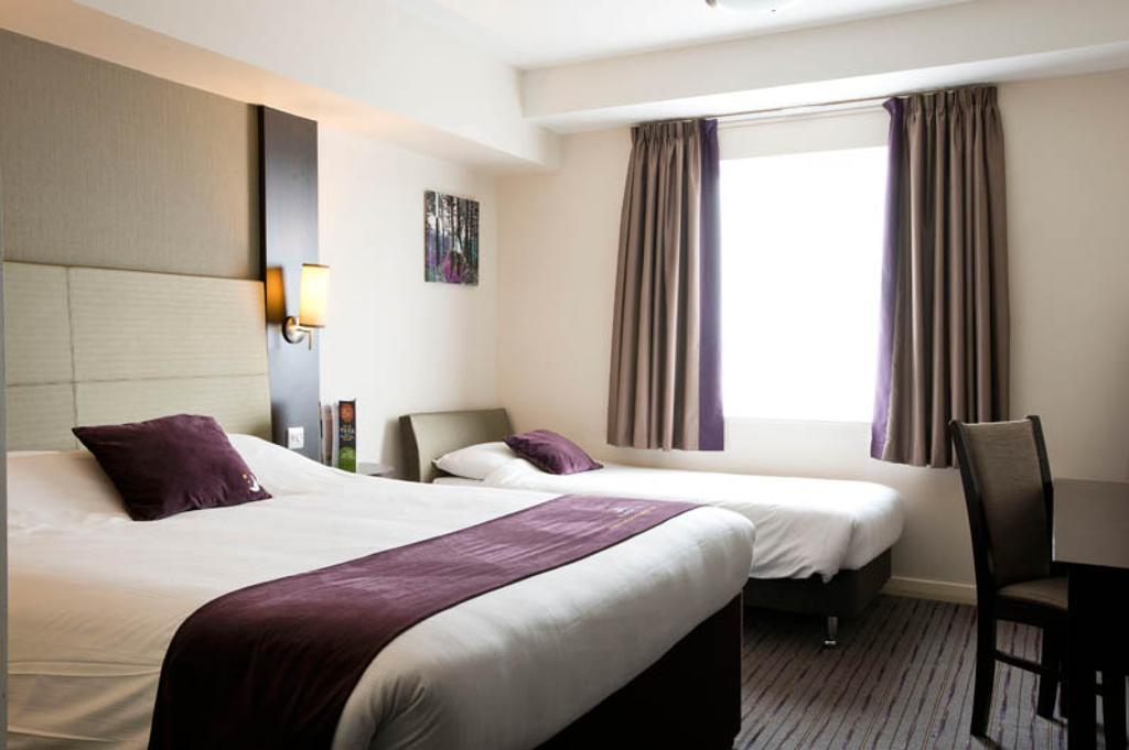 Premier Inn Norwich City Centre - Duke Street Екстериор снимка